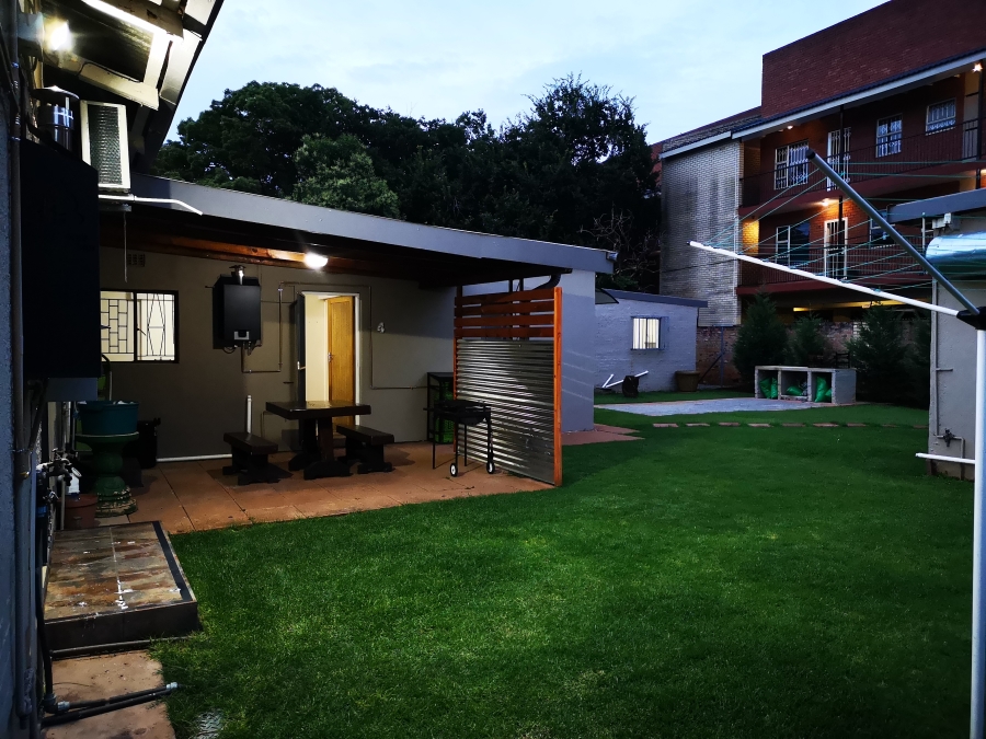 9 Bedroom Property for Sale in Bult North North West